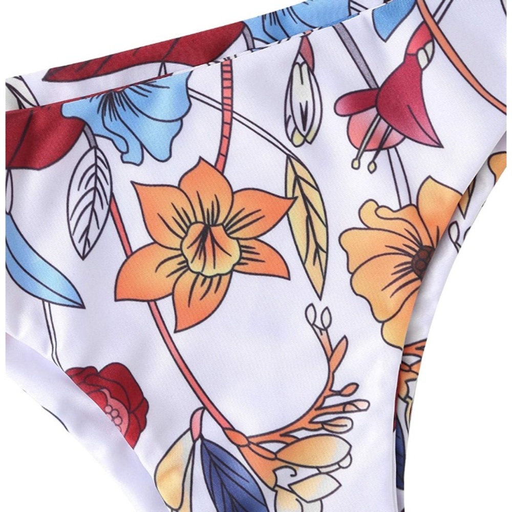LAST ONE Medium🦞Spring Floral off shoulder Bikini - Picture 4 of 7